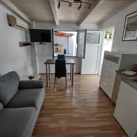 House Erin * Pula